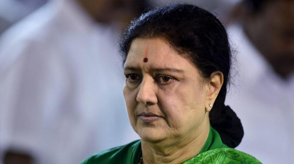 Delay in my swearing-in to split party, will launch protest tomorrow: Sasikala